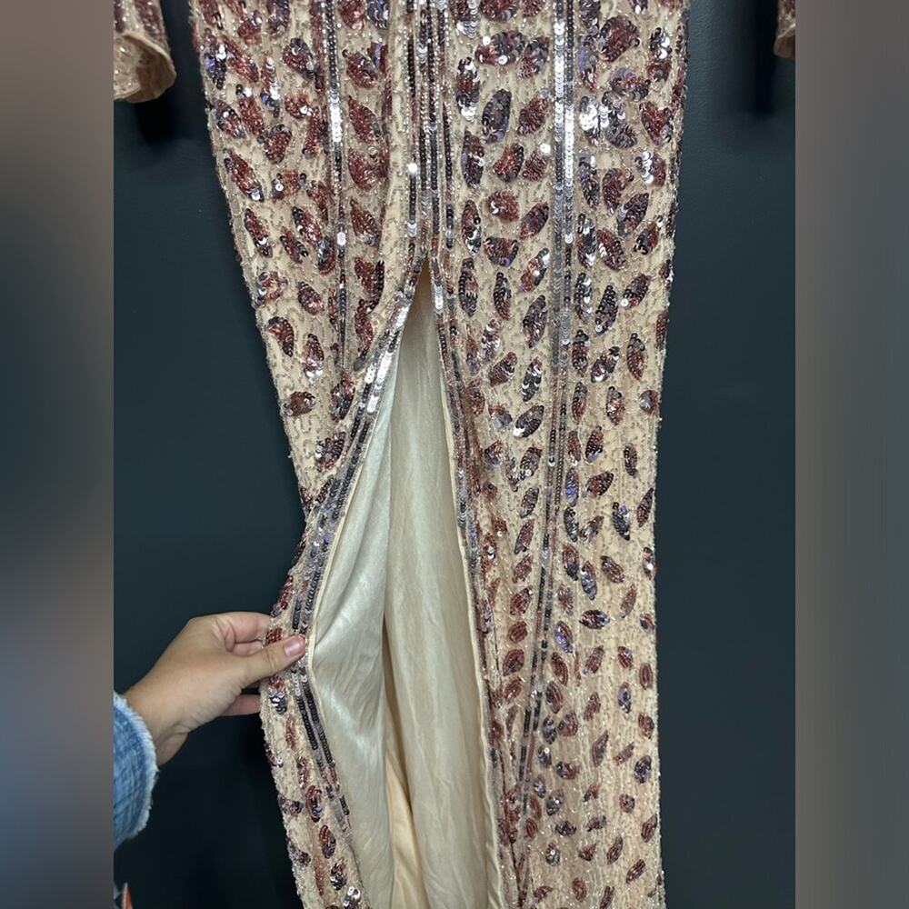 NEW Mac Duggal Embellished Front Slit Long Sleeve Gown Rose Gold 10 5502 - Picture 5 of 6